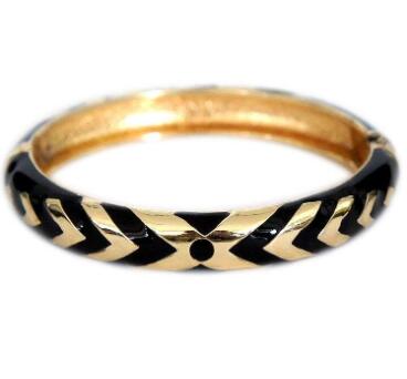 UJOY Simple Design Lines Enamel Bangle Bracelet Colorful