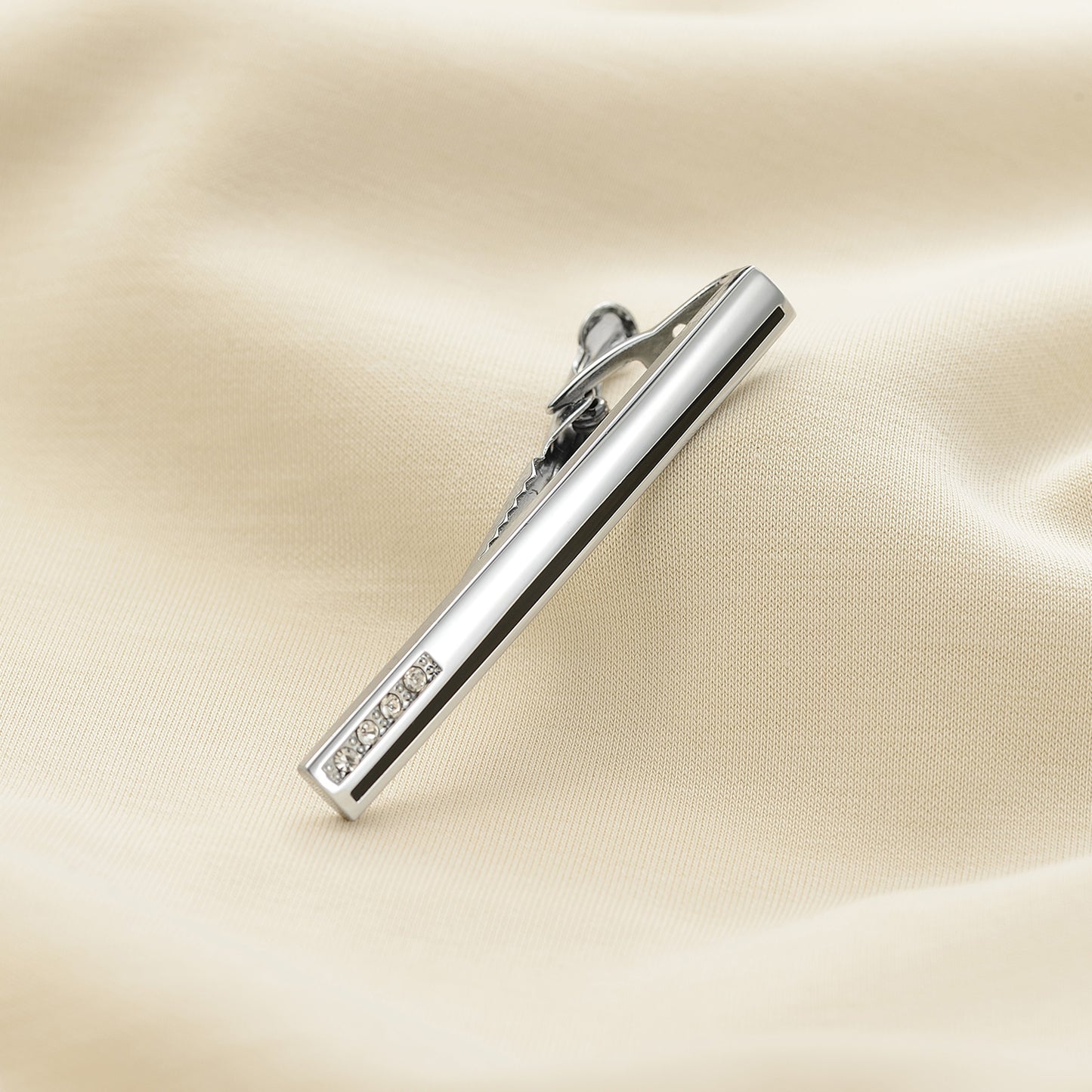 UJOY Tie Clips for Men, 3 Pcs Tie Bars Pinch Clip Set 2.3 Inches Business Shirt Necktie Parts Silver Black