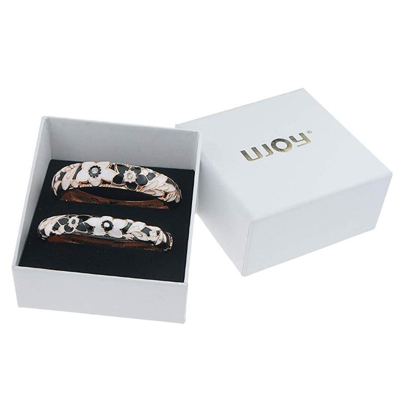 UJOY classic black white hinge bangles set star flower design