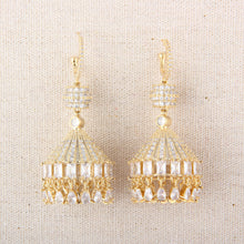 Cargar imagen en el visor de la galería, UJOY Tent-Shaped Chandelier Earrings – Gold Plated with Clear Crystal Rhinestones