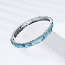 Cargar imagen en el visor de la galería, Pink Floral Cloisonne Enamel Hinged Bangle - Rose Gold Plated Zinc Alloy Chinese Bracelet for Women
