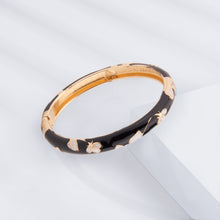 Cargar imagen en el visor de la galería, Pink Floral Cloisonne Enamel Hinged Bangle - Rose Gold Plated Zinc Alloy Chinese Bracelet for Women