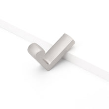Cargar imagen en el visor de la galería, SARIHOSY Brushed Light Gold Zinc Alloy Wall Mounted Hook 864