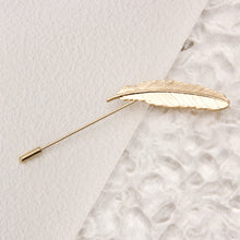 Load image into Gallery viewer, UJOY Gold Quill Brooch Gilded Brooch Bulk for Men and Women Girls