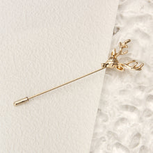 Load image into Gallery viewer, UJOY Gold Elegant Deer Head Brooch Gold Silver Plated Long Pins with Cute Animal Antlers Brooch Jewelry for Women Men