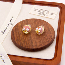 Cargar imagen en el visor de la galería, UJOY Round Pink Enamel Pearl Stud Earrings – Gold-Tone Zinc Alloy