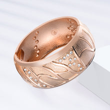 Cargar imagen en el visor de la galería, UJOY Hand-Painted Bangle High Polish Alloy Wide Large Bracelet Jewelry for Women Gift Box 7725