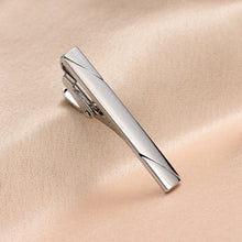 Cargar imagen en el visor de la galería, UJOY Tie Clips for Men 4 Pcs Tie Bars Pinch Clip Set Silver 2.3 Inches Business Shirt Necktie Parts