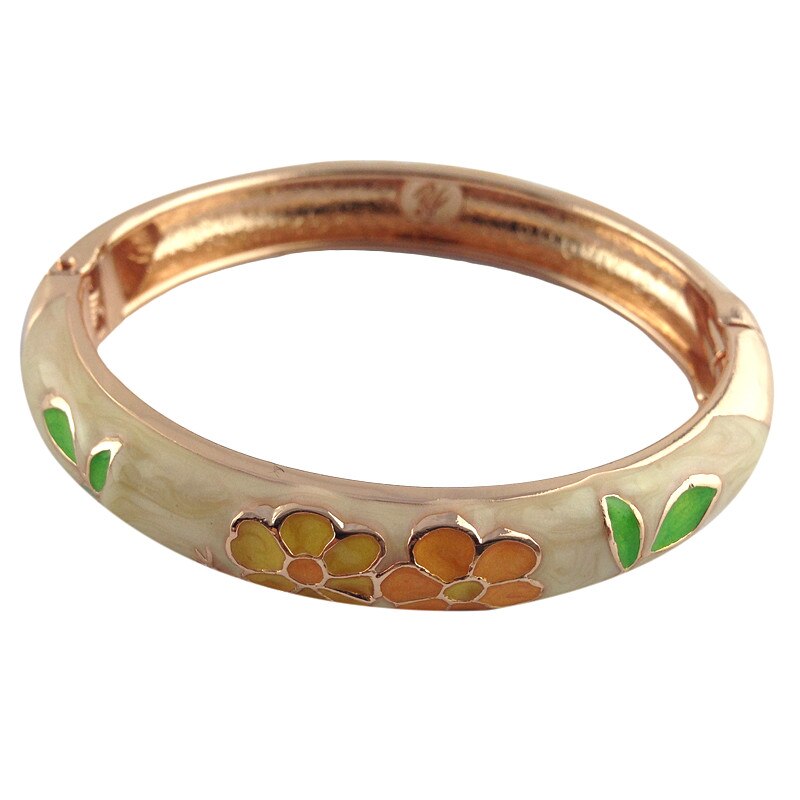 Bracelet New Fashion Jewelry Women Gift Classic Bangles High Quality Gift Flower Cuff 55A42