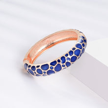 Cargar imagen en el visor de la galería, UJOY Enameled Bangle On Hand Geometric Bracelets For Women Cuff Femal Bangles Classic Designer Jewelry Accessories Vintage Gifts