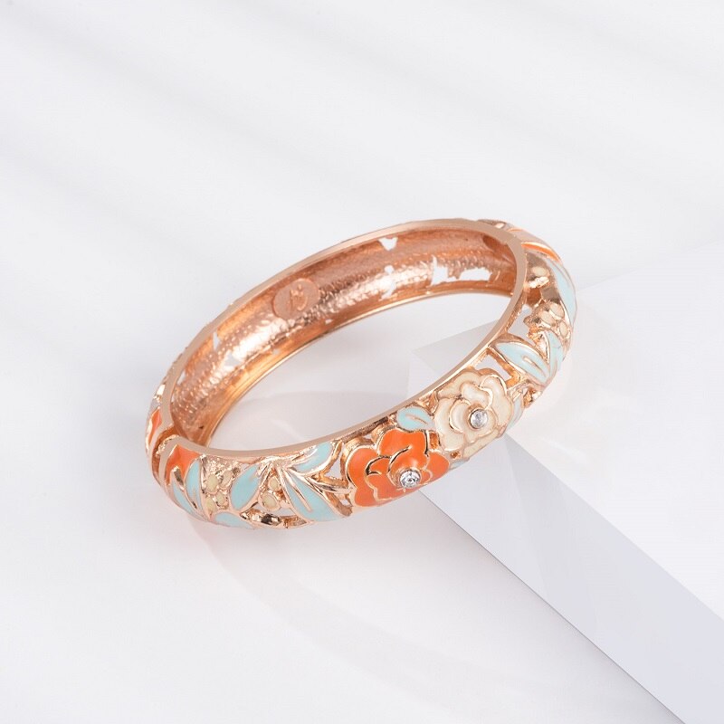 Chinese Characteristics Cloisonne Bracelet Exquisite Rose Modelling Nice Ladies Wear Temperament Against Bangles Accessories