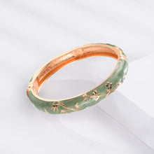 Load image into Gallery viewer, UJOY Women&#39;s Bangle Bracelet Golded Alloy Hinged Flower Enameled Cloisonne Jewelry