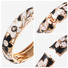 Cargar imagen en el visor de la galería, UJOY Bracelet Cloisonne Jewelry Fashion Opening Hinged Bangles Crafted Enamel Flower