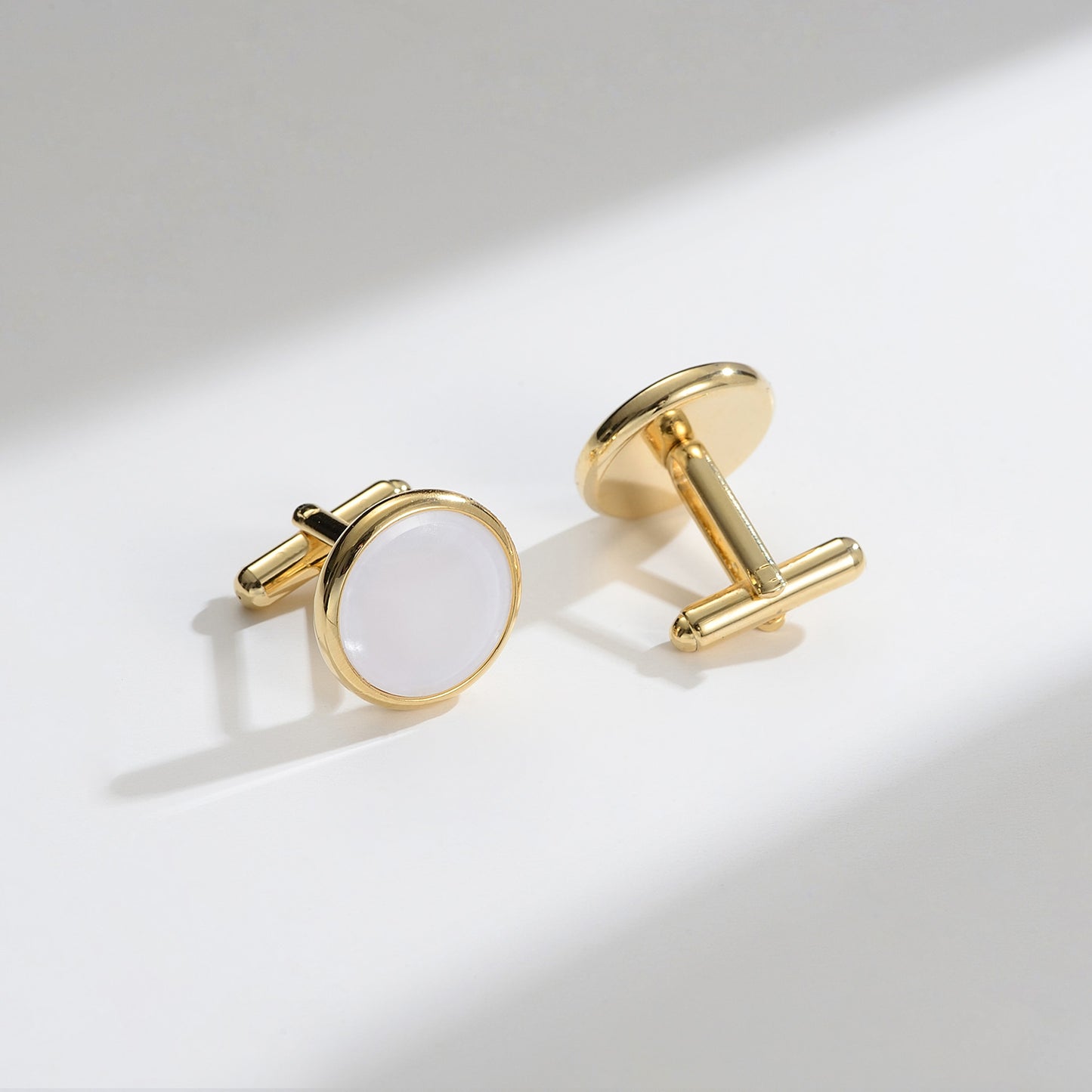 UJOY Mens Mother of Pearl Cufflinks and Studs Tuxedo Bottons Set Presentation Box Business Dress Parts for Wedding Party