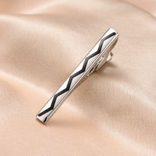 Cargar imagen en el visor de la galería, UJOY Silver Line Printed Skinny Tie Clips Necktie Shirts Bar Pins Box Packed Gift for Men