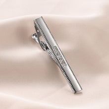 Cargar imagen en el visor de la galería, UJOY Tie Clips for Men, 4 Pcs Tie Bars Pinch Clip Set Silver 2.3 Inches Business Shirt Necktie Parts