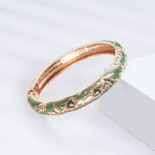 Load image into Gallery viewer, UJOY Colors Handcraft Jewelry Cloisonne Bracelet Enamel Flower Spring Hinged Womens Bangles Gifts Box